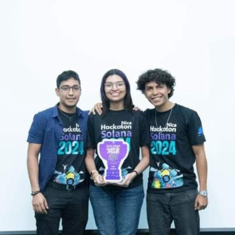«Para poder llegar a aprender debemos de salir de nuestra zona de confort», Adilia Moreno, ganadora junto a su equipo del Primer Hackaton Blockchain Nicaragua